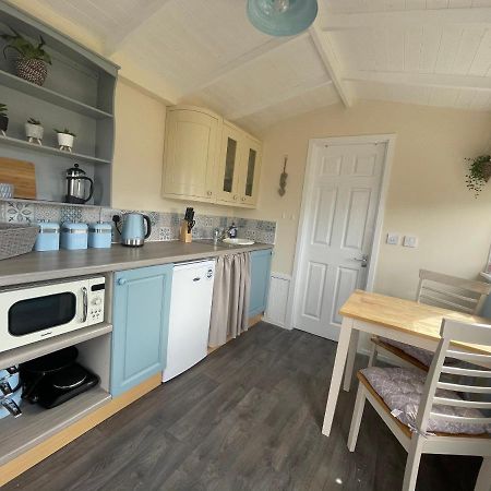 Kevara Shepherds Hut Finstown Esterno foto